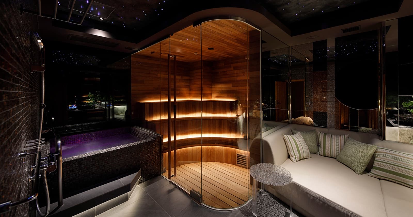 KUDOCHI sauna 銀座店 の写真 1